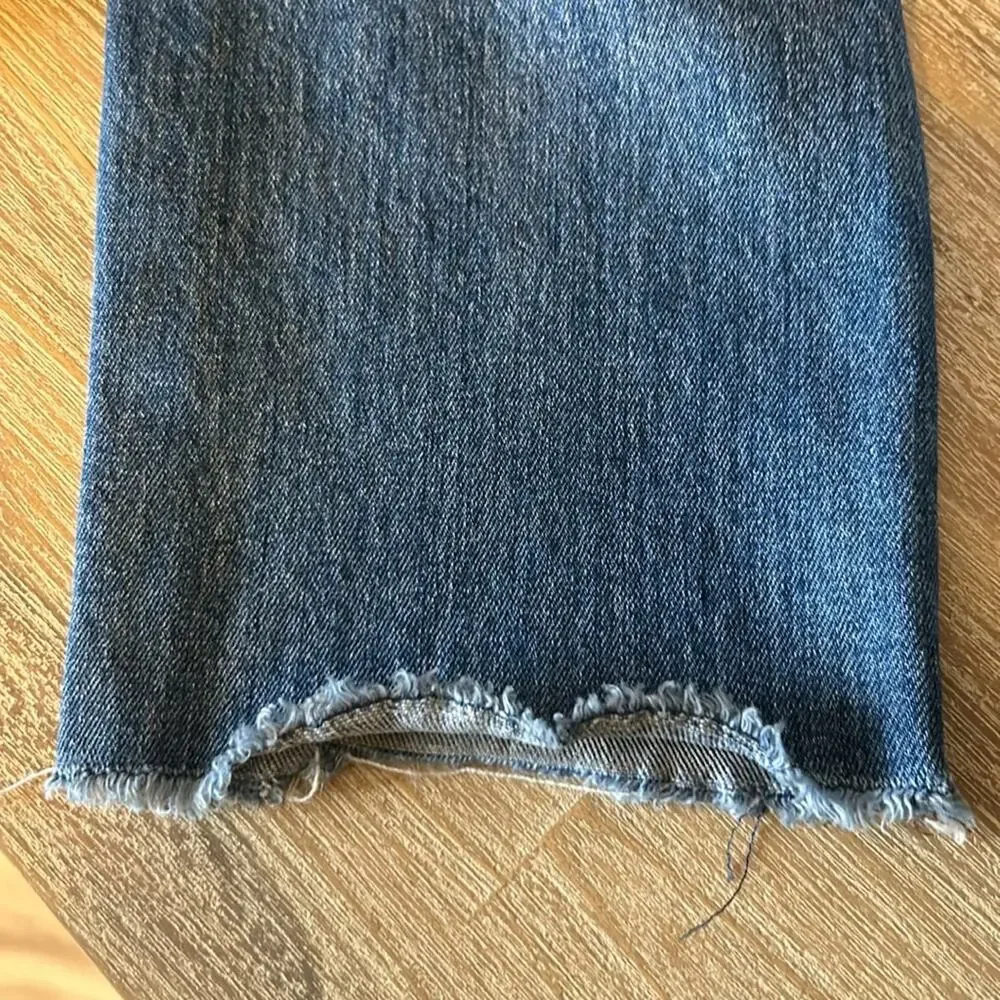 J. Crew Slim Broken In Boyfriend Jean SZ 27
